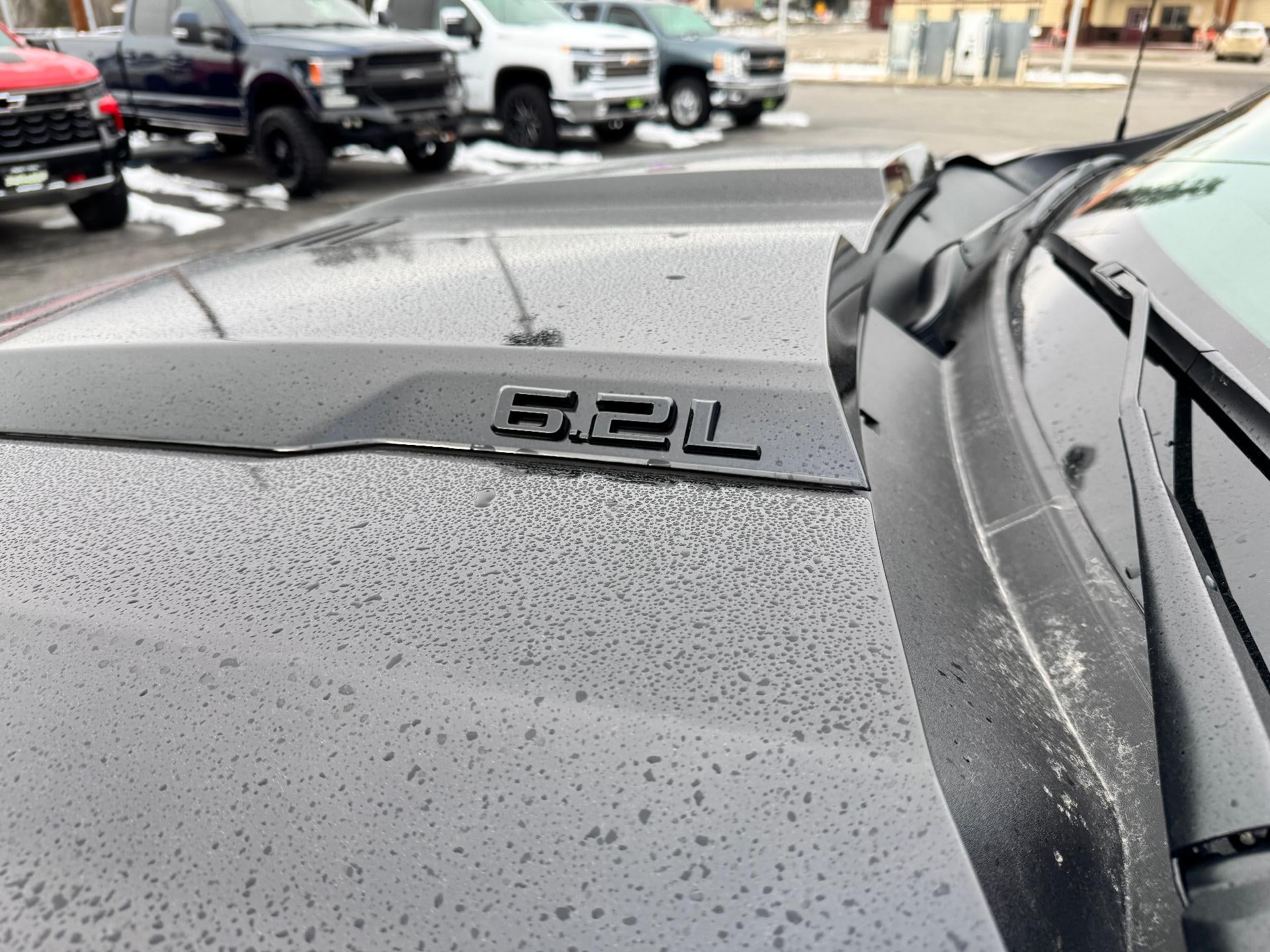 2026 Chevrolet Silverado 1500 LT TRAIL BOSS / CREW / 6.2 LITER V8 / MIDNIGHT PCKG / PREMIUM / SHORT BOX