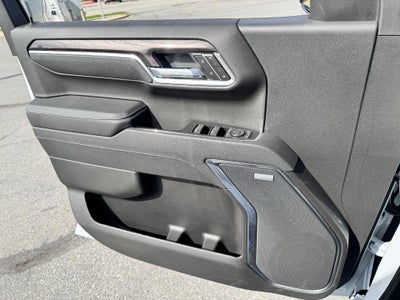 2026 Chevrolet Silverado 1500 LTZ / CREW / DMAX DIESEL / Z71 OFF ROAD / ADAPTIVE CRUISE / SHORT BOX