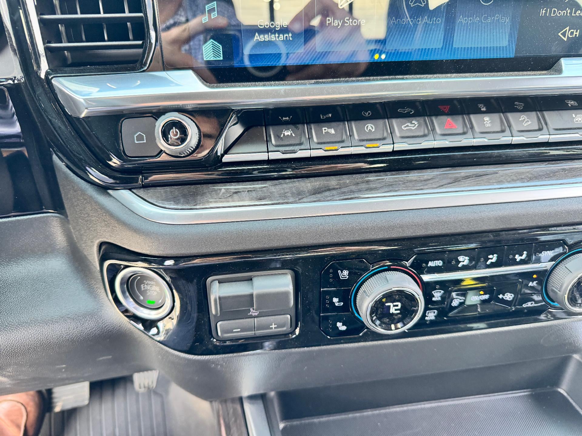 2026 Chevrolet Silverado 1500 LTZ / CREW / DMAX DIESEL / Z71 OFF ROAD / ADAPTIVE CRUISE / SHORT BOX