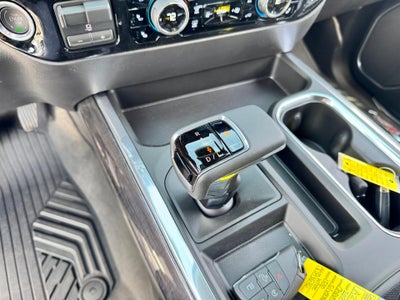 2026 Chevrolet Silverado 1500 LTZ / CREW / DMAX DIESEL / Z71 OFF ROAD / ADAPTIVE CRUISE / SHORT BOX