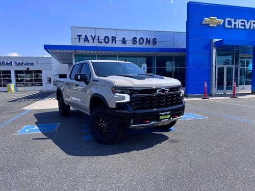 2026 Chevrolet Silverado 1500 ZR2 OFF ROAD / CREW / DMAX DIESEL / SUNROOF / TECH PCKG / SHORT BOX