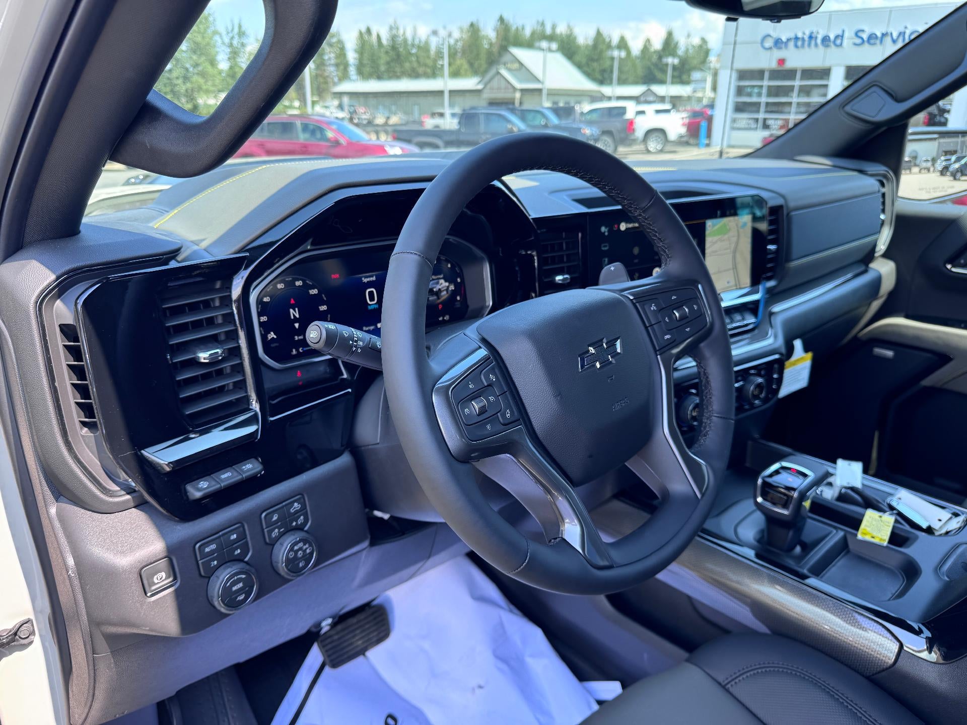 2026 Chevrolet Silverado 1500 ZR2 - Photo 9