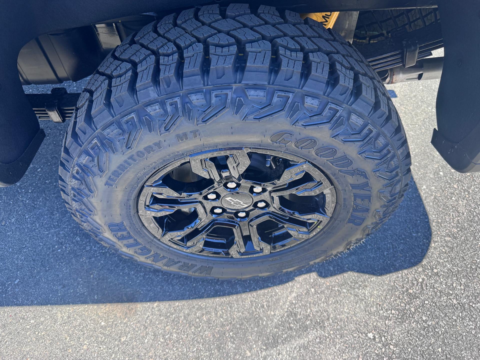 2026 Chevrolet Silverado 1500 ZR2 OFF ROAD / CREW / DMAX DIESEL / SUNROOF / TECH PCKG / SHORT BOX