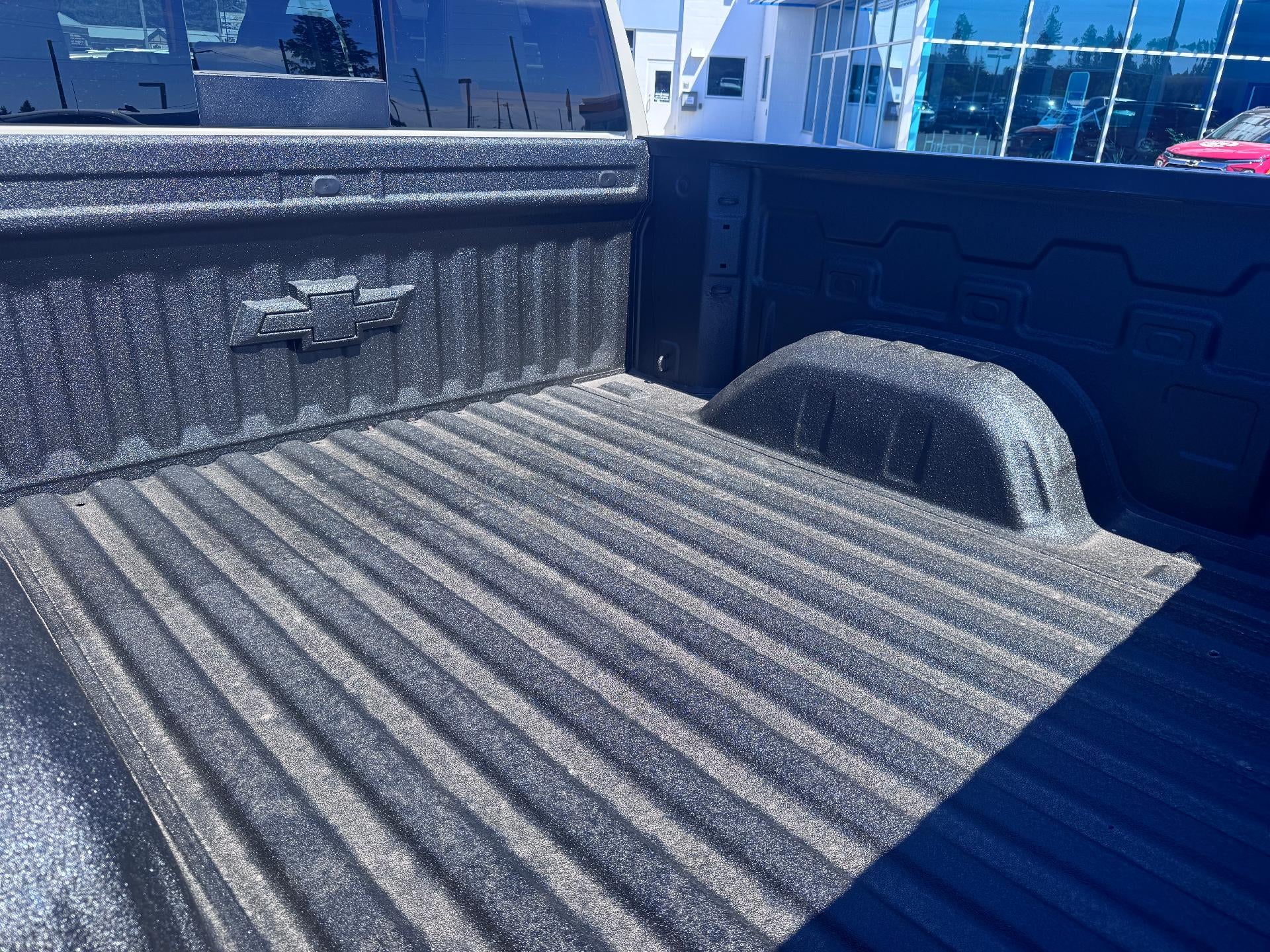 2026 Chevrolet Silverado 1500 ZR2 OFF ROAD / CREW / DMAX DIESEL / SUNROOF / TECH PCKG / SHORT BOX