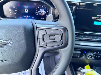2026 Chevrolet Silverado 1500 ZR2 OFF ROAD / CREW / 6.2 LITER V8 / SUNROOF / TECH PCKG / SHORT BOX