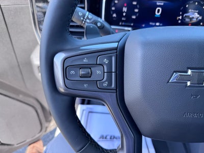 2026 Chevrolet Silverado 1500 ZR2 OFF ROAD / CREW / 6.2 LITER V8 / SUNROOF / TECH PCKG / SHORT BOX