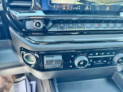 2026 Chevrolet Silverado 1500 ZR2 OFF ROAD / CREW / 6.2 LITER V8 / SUNROOF / TECH PCKG / SHORT BOX