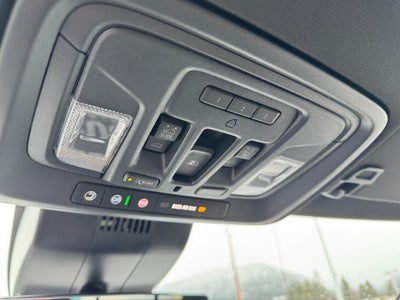 2026 Chevrolet Silverado 1500 ZR2 OFF ROAD / CREW / 6.2 LITER V8 / SUNROOF / TECH PCKG / SHORT BOX