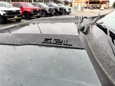 2026 Chevrolet Silverado 1500 ZR2 OFF ROAD / CREW / 6.2 LITER V8 / SUNROOF / TECH PCKG / SHORT BOX