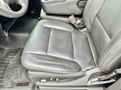 2018 Chevrolet Silverado 1500 LTZ / CREW / 5.3 LITER V8 / SHORT BOX / LOCAL TRADE / 68K MILES