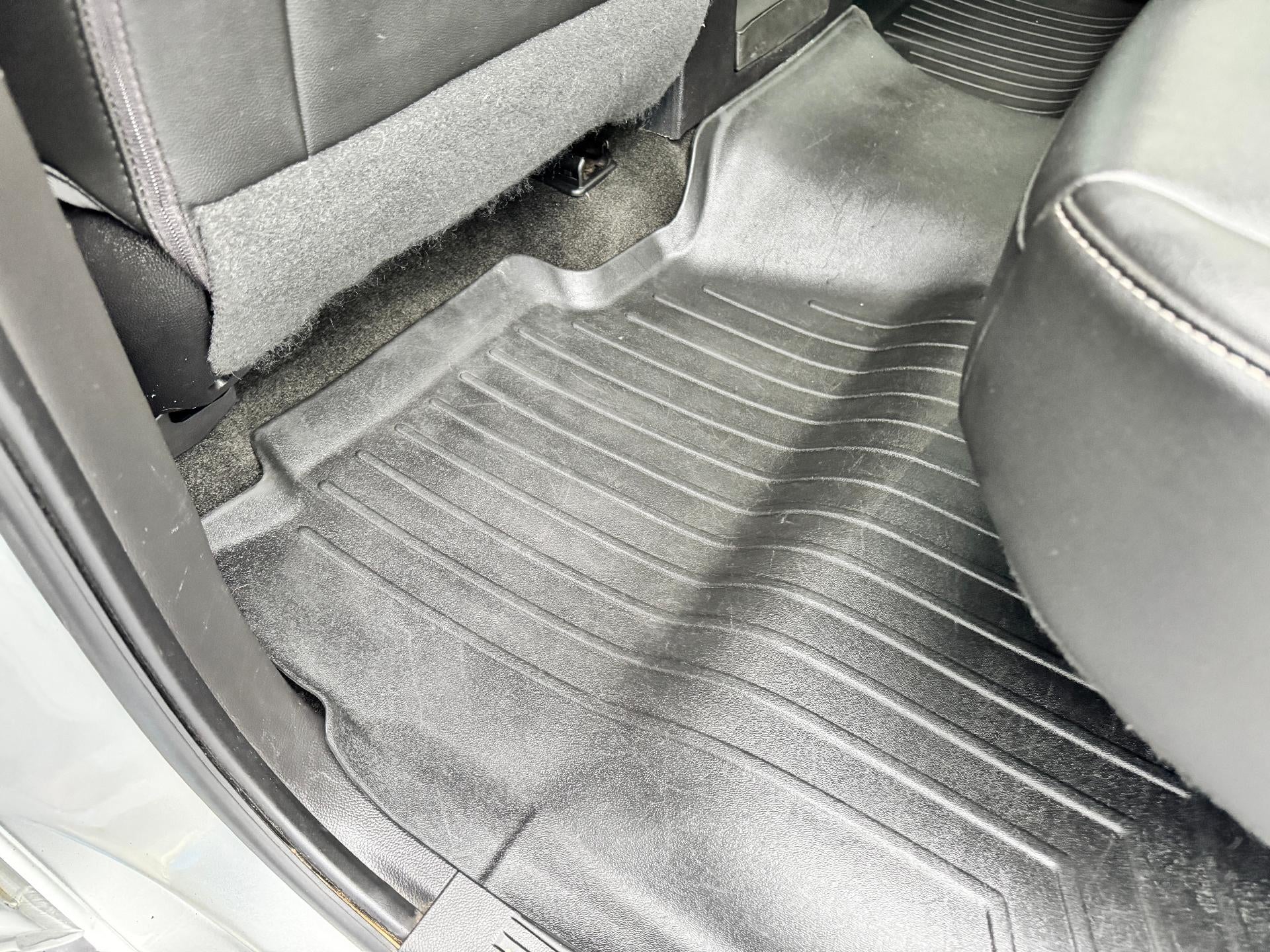 2018 Chevrolet Silverado 1500 LTZ / CREW / 5.3 LITER V8 / SHORT BOX / LOCAL TRADE / 68K MILES