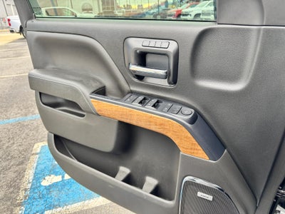 2018 Chevrolet Silverado 1500 LTZ / CREW / 5.3 LITER V8 / SHORT BOX / LOCAL TRADE / 68K MILES