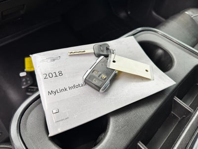 2018 Chevrolet Silverado 1500 LTZ / CREW / 5.3 LITER V8 / SHORT BOX / LOCAL TRADE / 68K MILES