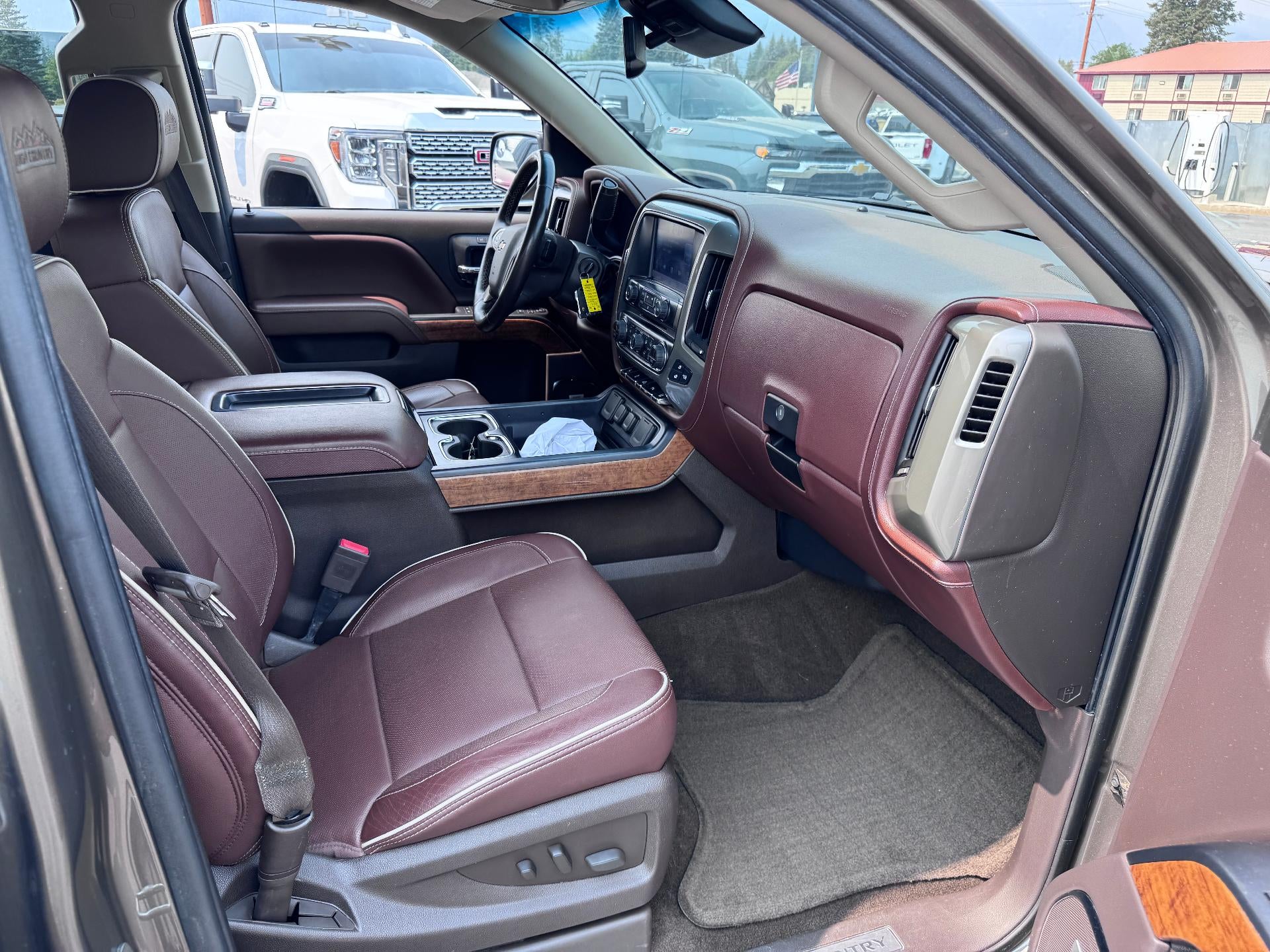 2015 Chevrolet Silverado 1500 HIGH COUNTRY / CREW / 5.3 LITER V8 / SUNROOF / SHORT BOX / 1 OWNER / 73K MILES