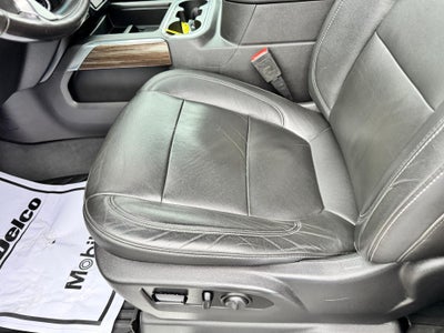 2020 Chevrolet Silverado 1500 RST / CREW / 6.2 LITER V8 / SUNROOF / STANDARD BOX / 1 OWNER TRADE