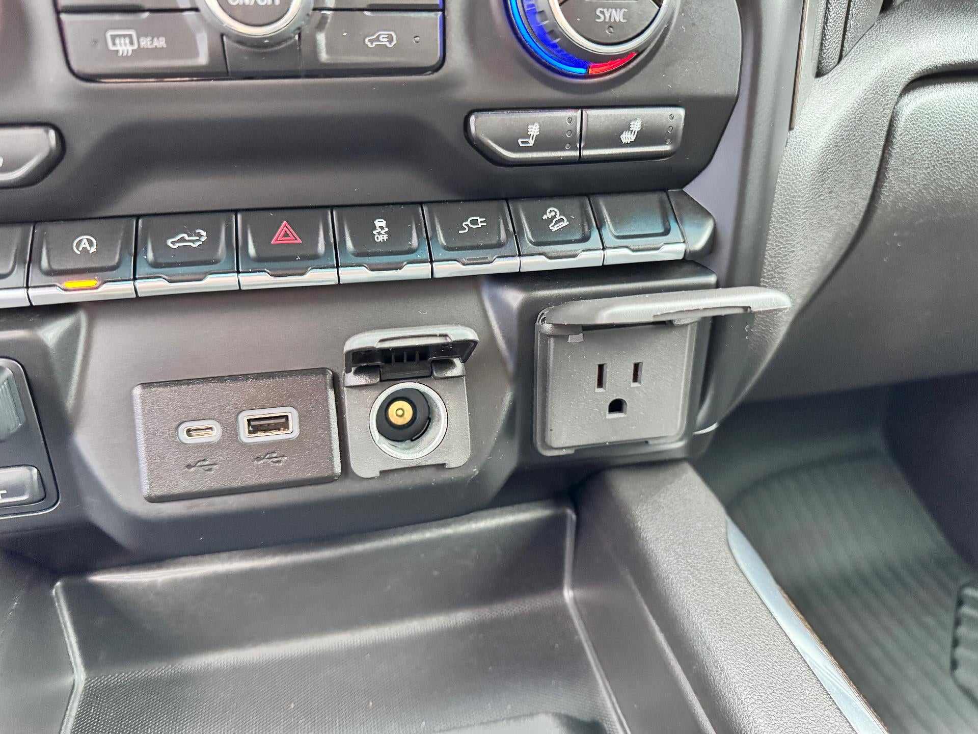 2020 Chevrolet Silverado 1500 RST / CREW / 6.2 LITER V8 / SUNROOF / STANDARD BOX / 1 OWNER TRADE