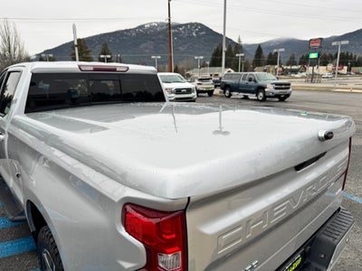 2020 Chevrolet Silverado 1500 RST / CREW / 6.2 LITER V8 / SUNROOF / STANDARD BOX / 1 OWNER TRADE