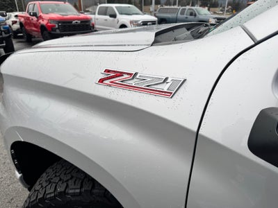 2020 Chevrolet Silverado 1500 RST / CREW / 6.2 LITER V8 / SUNROOF / STANDARD BOX / 1 OWNER TRADE