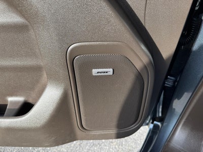 2020 Chevrolet Silverado 1500 LTZ / CREW / 6.2 LITER V8 / STANDARD BOX / TECH PCKG / SUNROOF / 1 OWNER