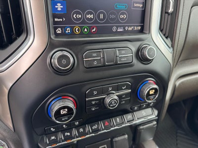 2020 Chevrolet Silverado 1500 LTZ / CREW / 6.2 LITER V8 / STANDARD BOX / TECH PCKG / SUNROOF / 1 OWNER