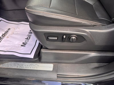 2021 Chevrolet Silverado 1500 HIGH COUNTRY / CREW / 6.2 LITER V8 / TECH PCKG / DELUXE PCKG / SHORT BOX