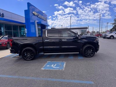 2021 Chevrolet Silverado 1500 HIGH COUNTRY / CREW / 6.2 LITER V8 / TECH PCKG / DELUXE PCKG / SHORT BOX