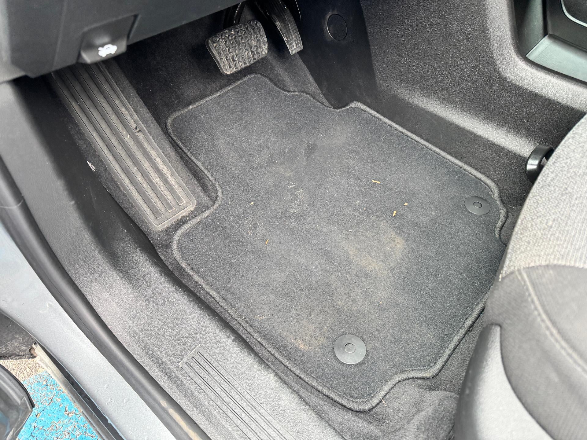 2025 GMC Terrain ELEVATION / AWD / 1.5 LITER TURBO / HEATED SEATS / WARRANTY / 16K MILES