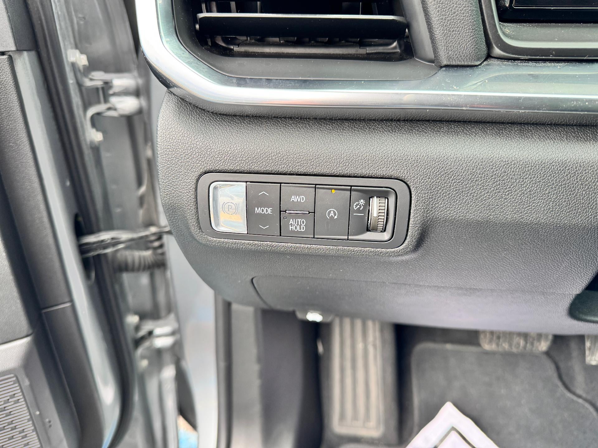 2025 GMC Terrain ELEVATION / AWD / 1.5 LITER TURBO / HEATED SEATS / WARRANTY / 16K MILES