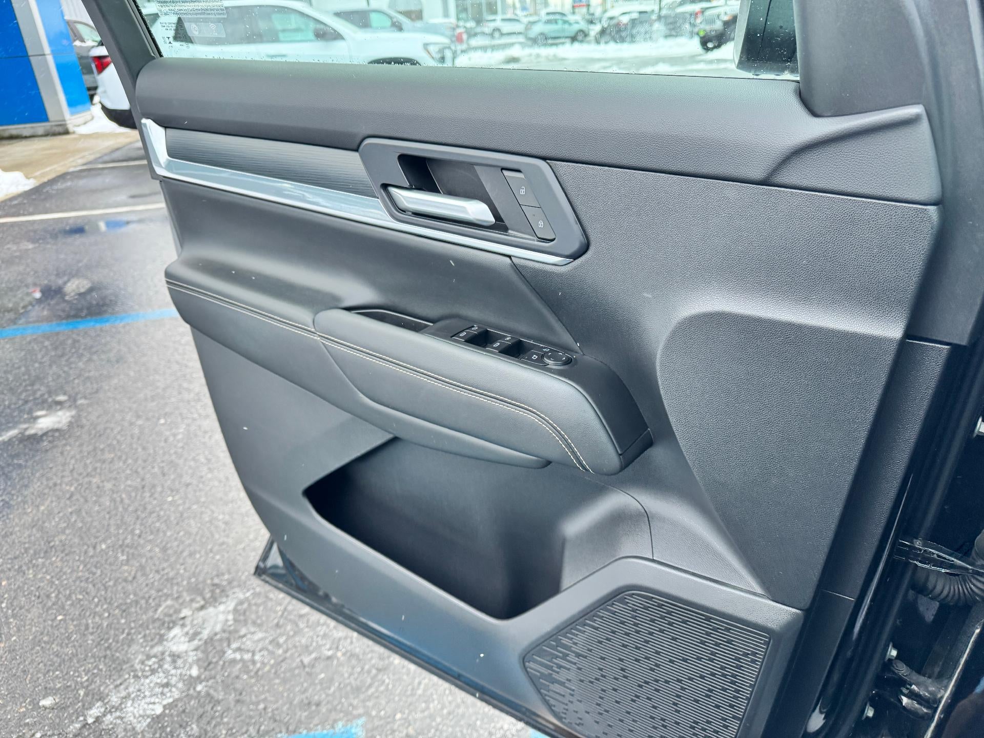 2025 GMC Terrain ELEVATION / AWD / 1.5 LITER TURBO / HEATED SEATS / WARRANTY / 17K MILES