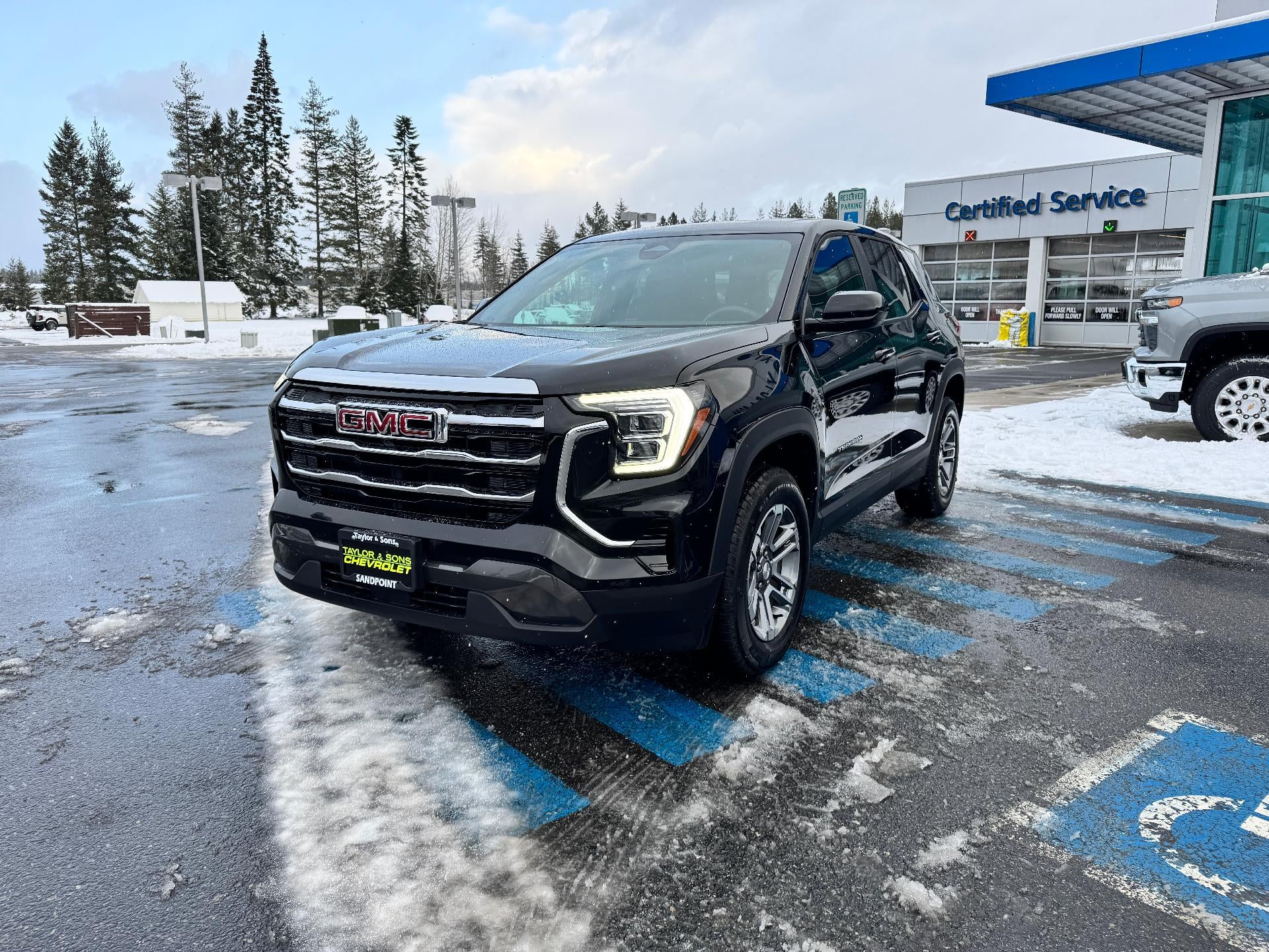 2025 GMC Terrain ELEVATION / AWD / 1.5 LITER TURBO / HEATED SEATS / WARRANTY / 17K MILES