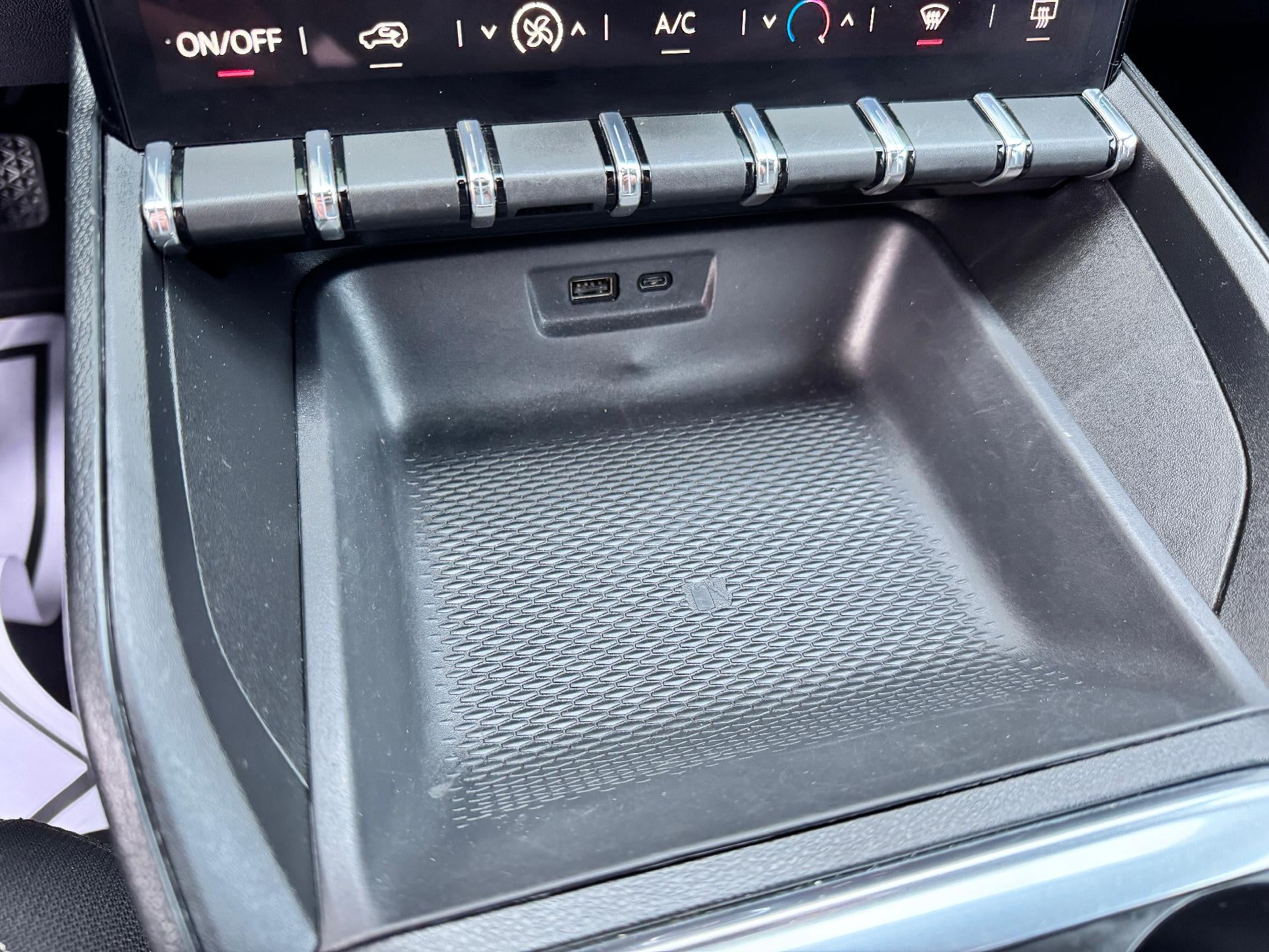 2025 GMC Terrain ELEVATION / AWD / 1.5 LITER TURBO / HEATED SEATS / WARRANTY / 17K MILES