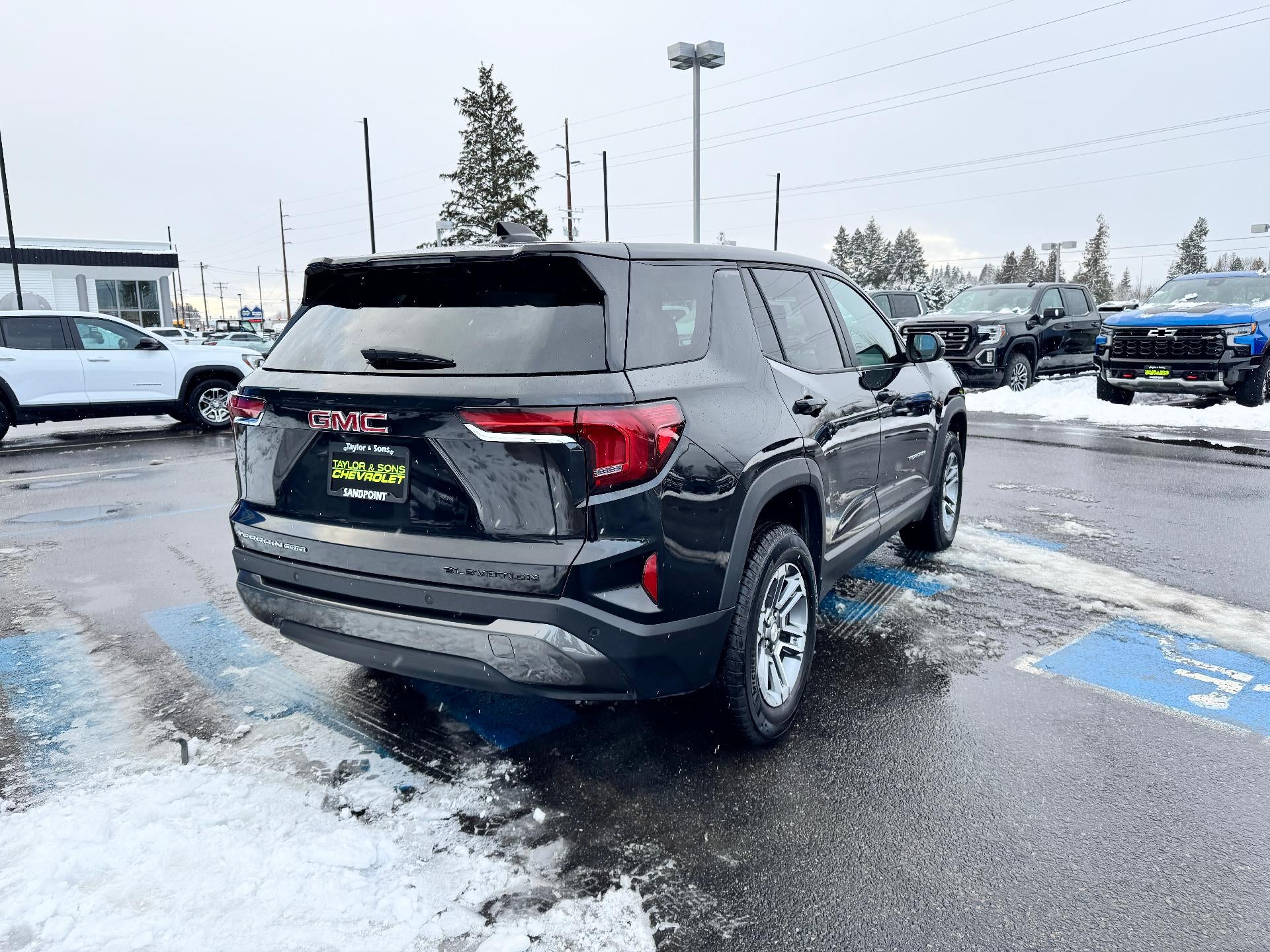 2025 GMC Terrain ELEVATION / AWD / 1.5 LITER TURBO / HEATED SEATS / WARRANTY / 17K MILES