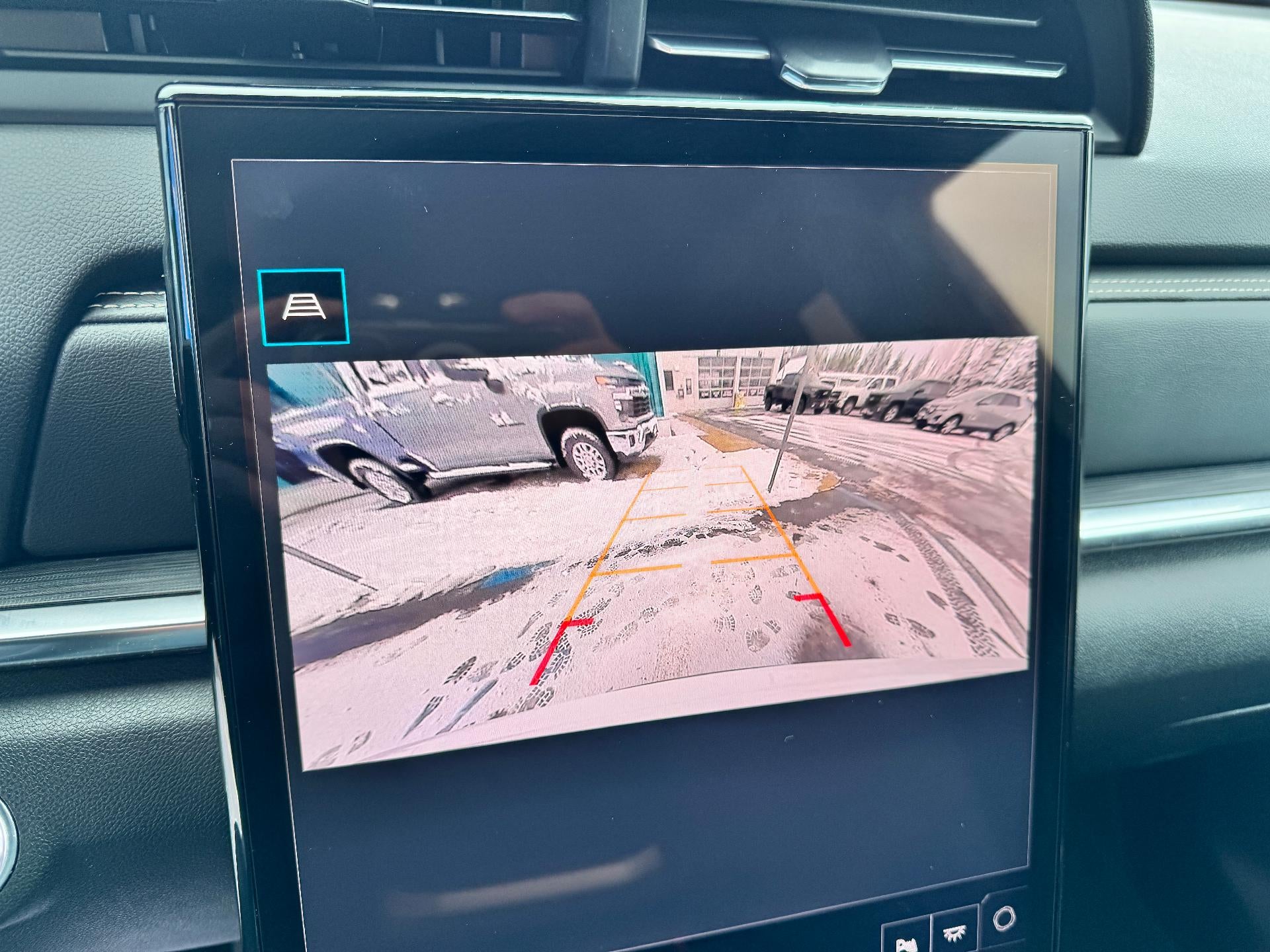 2025 GMC Terrain ELEVATION / AWD / 1.5 LITER TURBO / HEATED SEATS / WARRANTY / 15K MILES