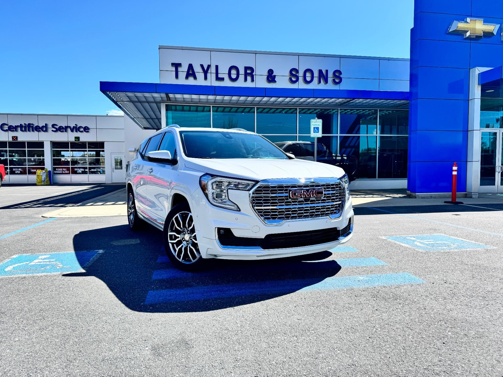2024 GMC Terrain Denali AWD's photo