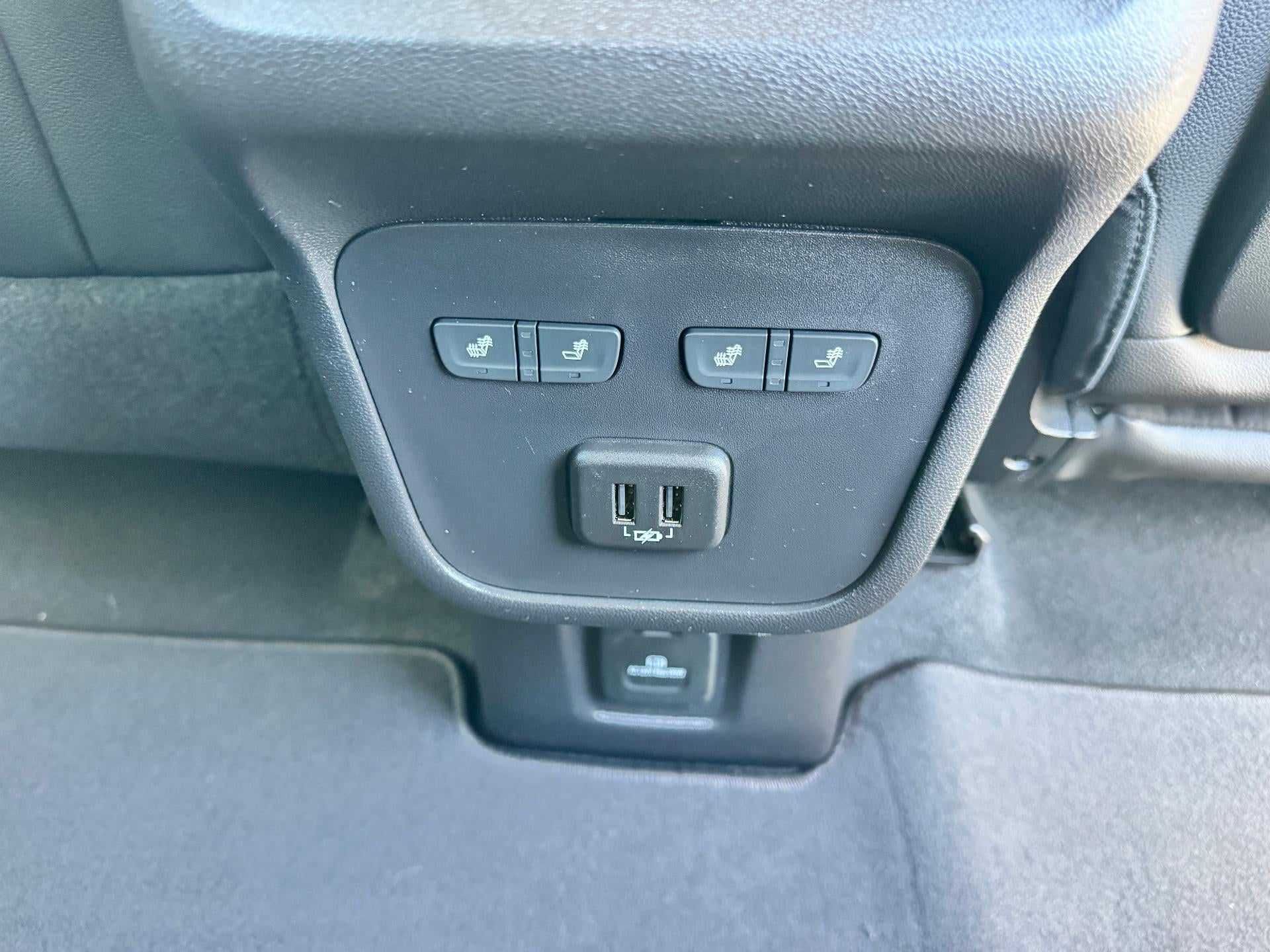 2024 GMC Terrain DENALI / AWD / PANO SUNROOF / ADAPTIVE CRUISE / WARRANTY / 14K MILES