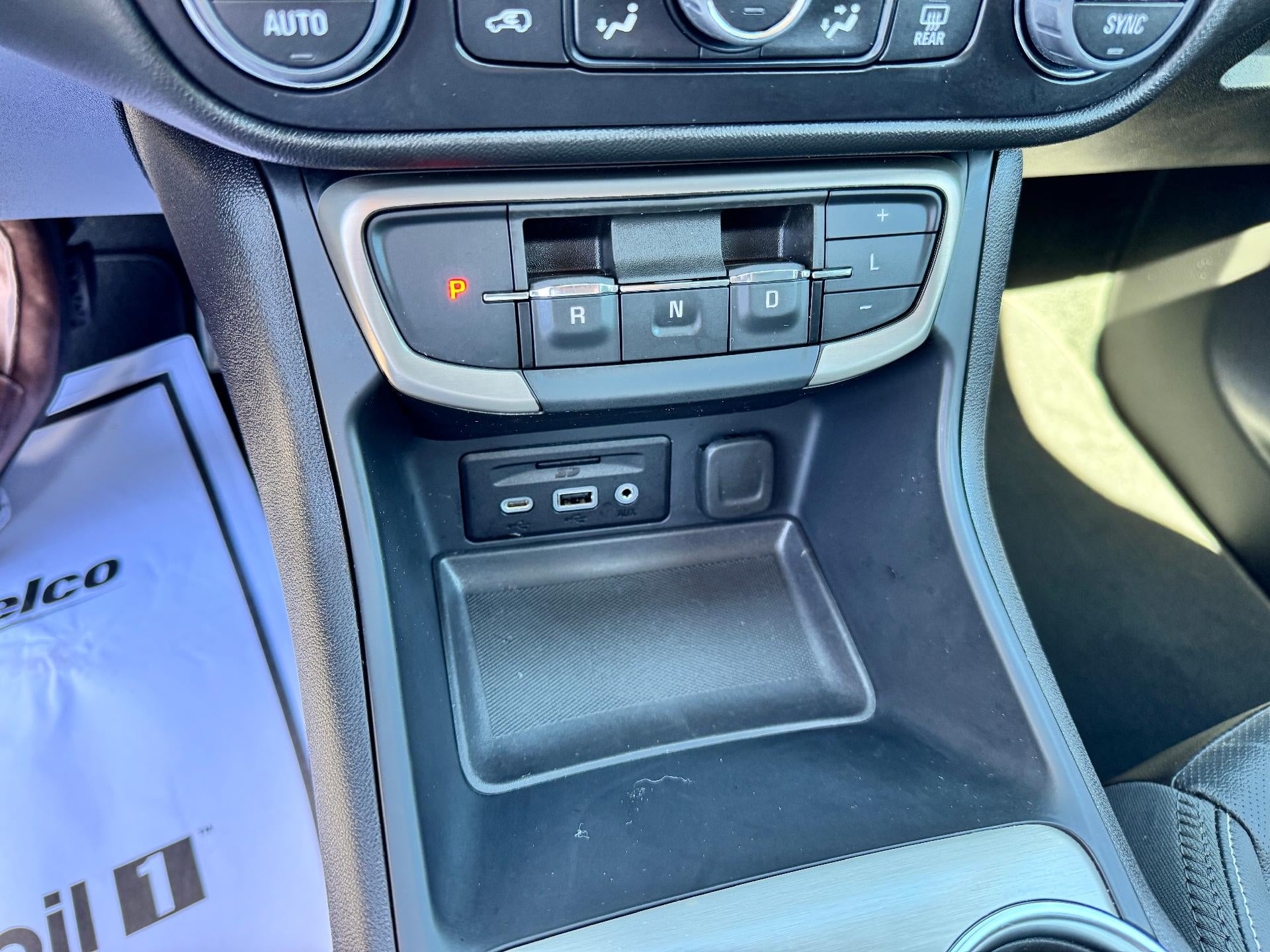 2024 GMC Terrain DENALI / AWD / PANO SUNROOF / ADAPTIVE CRUISE / WARRANTY / 14K MILES