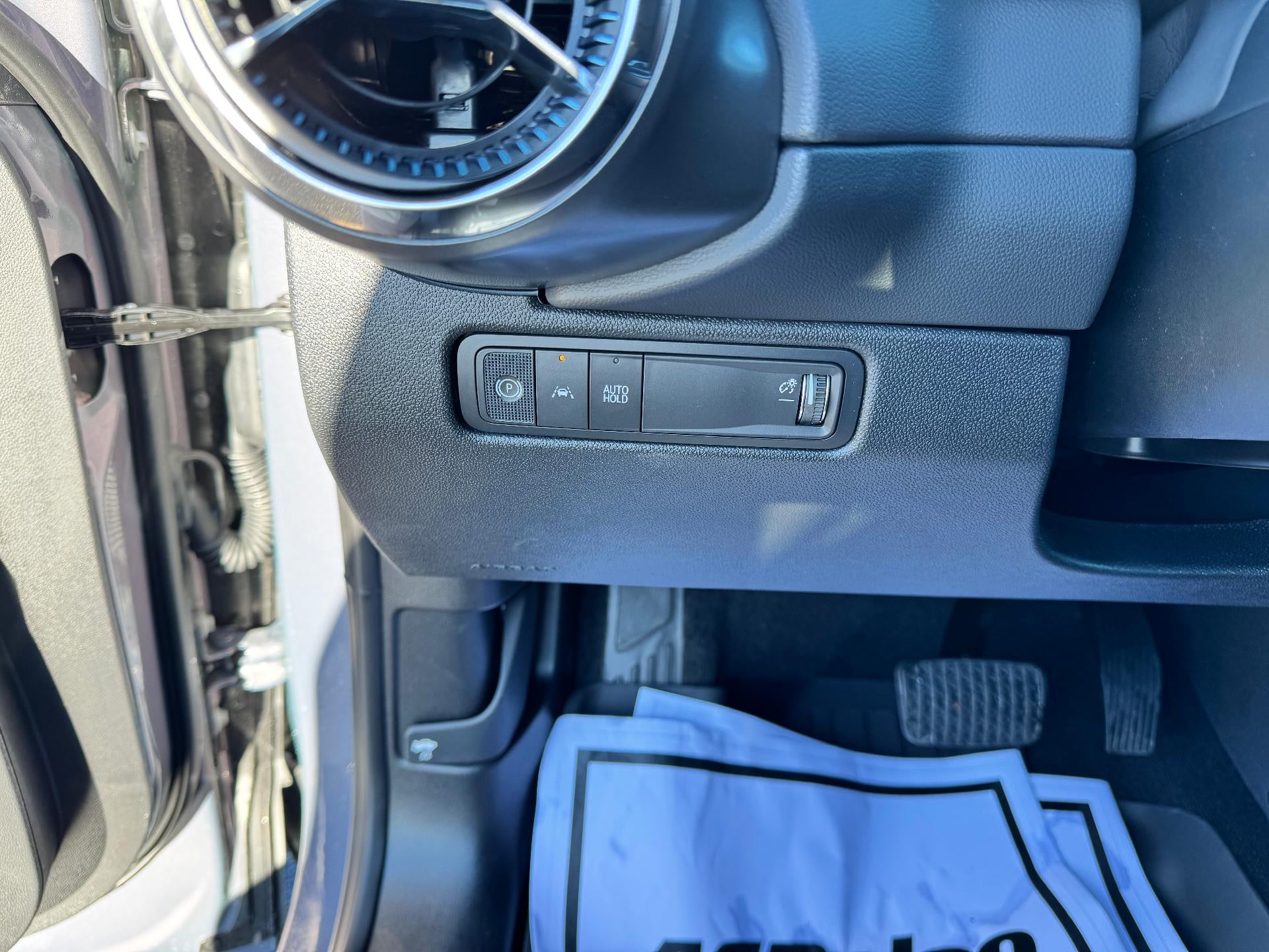 2026 Chevrolet Equinox EV LT / ALL WHEEL DRIVE / 307 MILE RANGE / BLACKOUT PCKG / HEATED SEATS