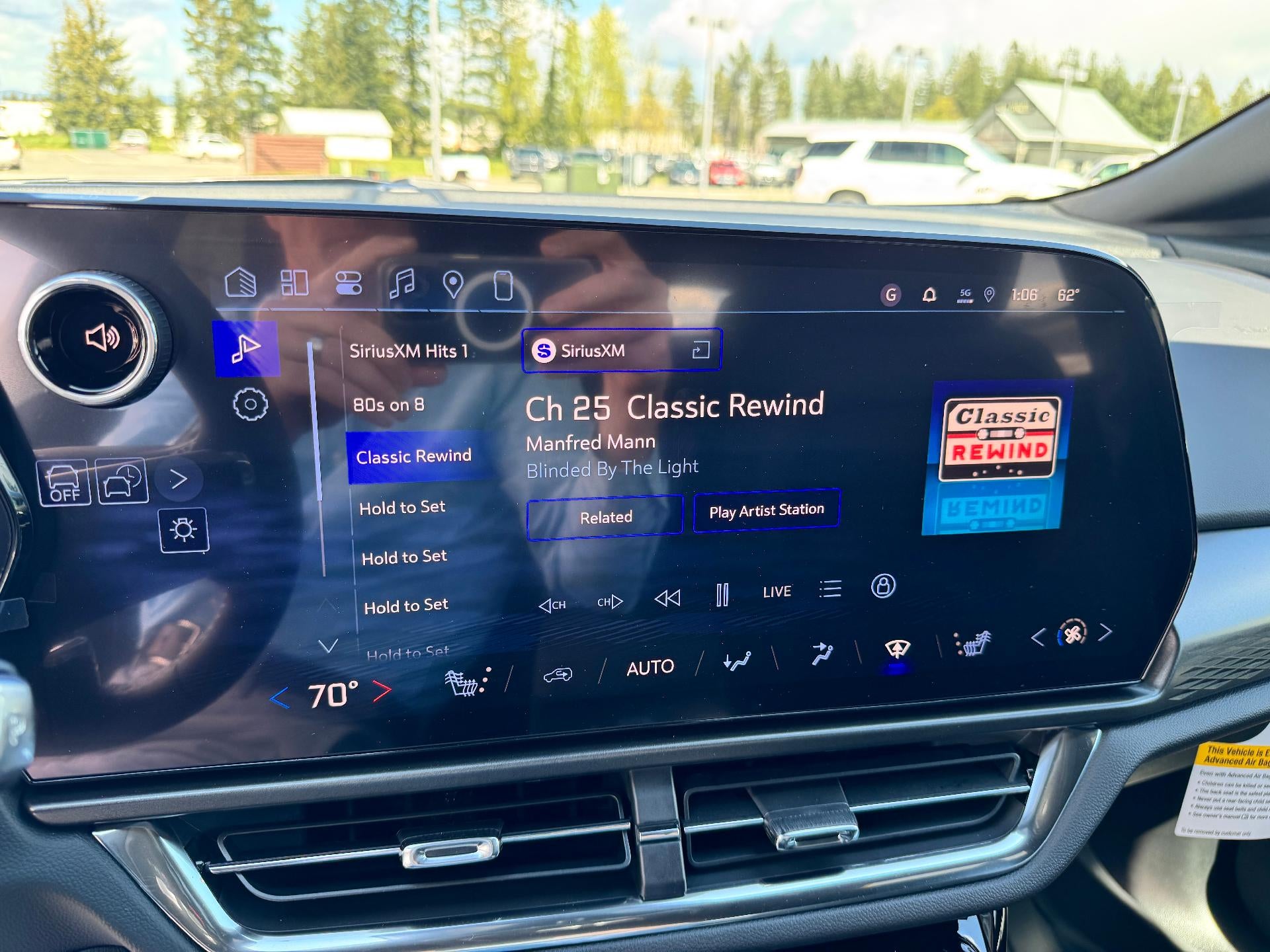 2026 Chevrolet Equinox EV LT / ALL WHEEL DRIVE / 307 MILE RANGE / ADAPTIVE CRUISE / SURROUND VISION / SAFETY PCKG