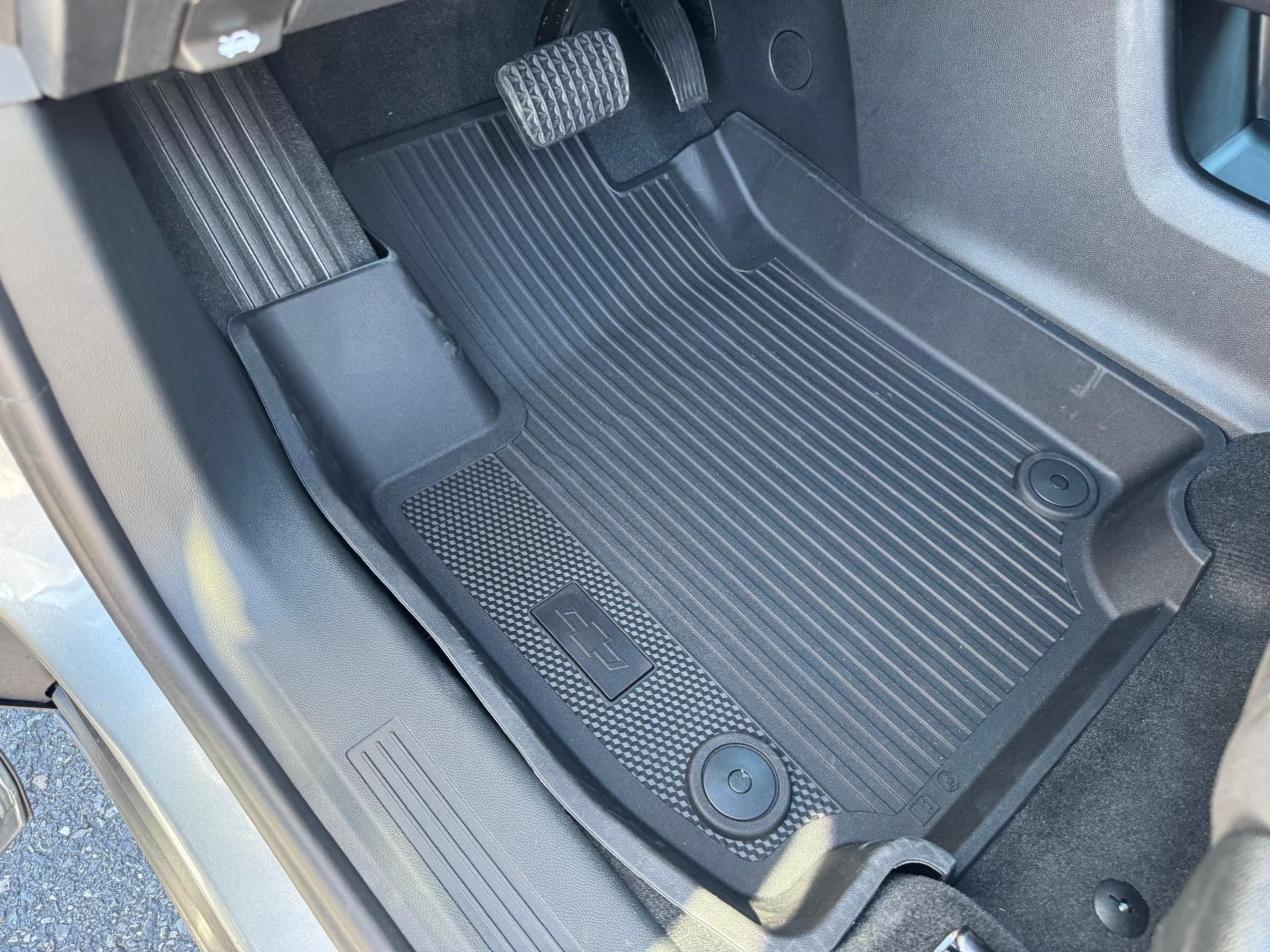 2026 Chevrolet Equinox LT / AWD / 1.5 TURBO / SURROUND VISION / ADAPTIVE CRUISE