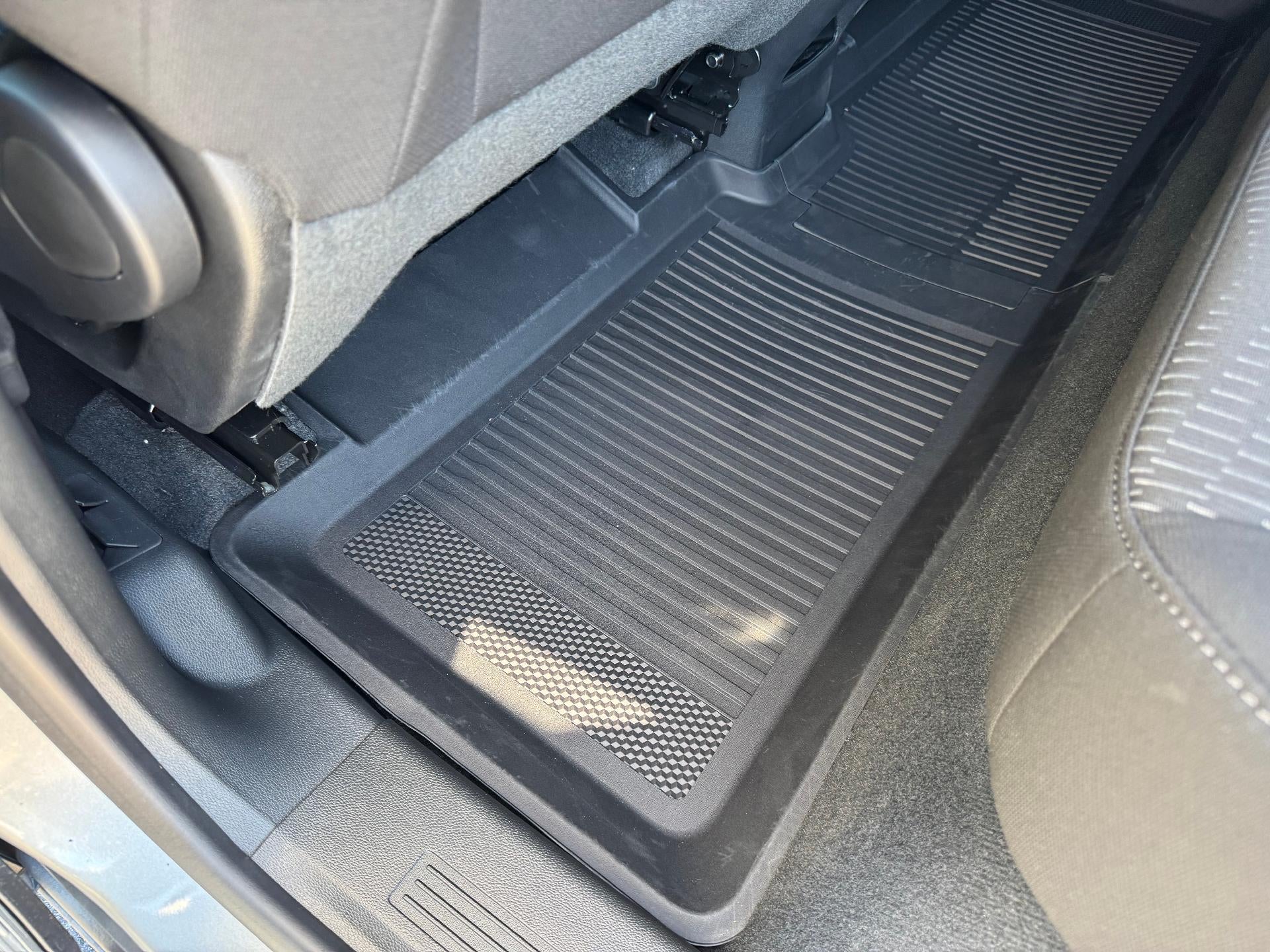 2026 Chevrolet Equinox LT / AWD / 1.5 TURBO / SURROUND VISION / ADAPTIVE CRUISE