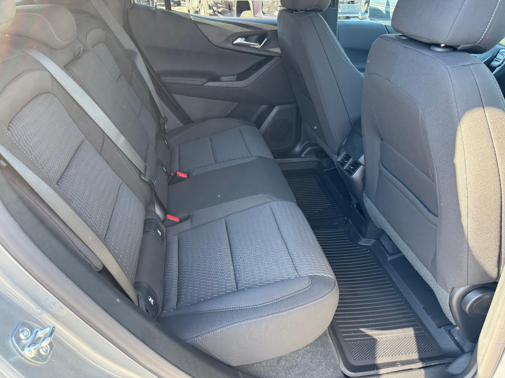 2026 Chevrolet Equinox LT / AWD / 1.5 TURBO / SURROUND VISION / ADAPTIVE CRUISE