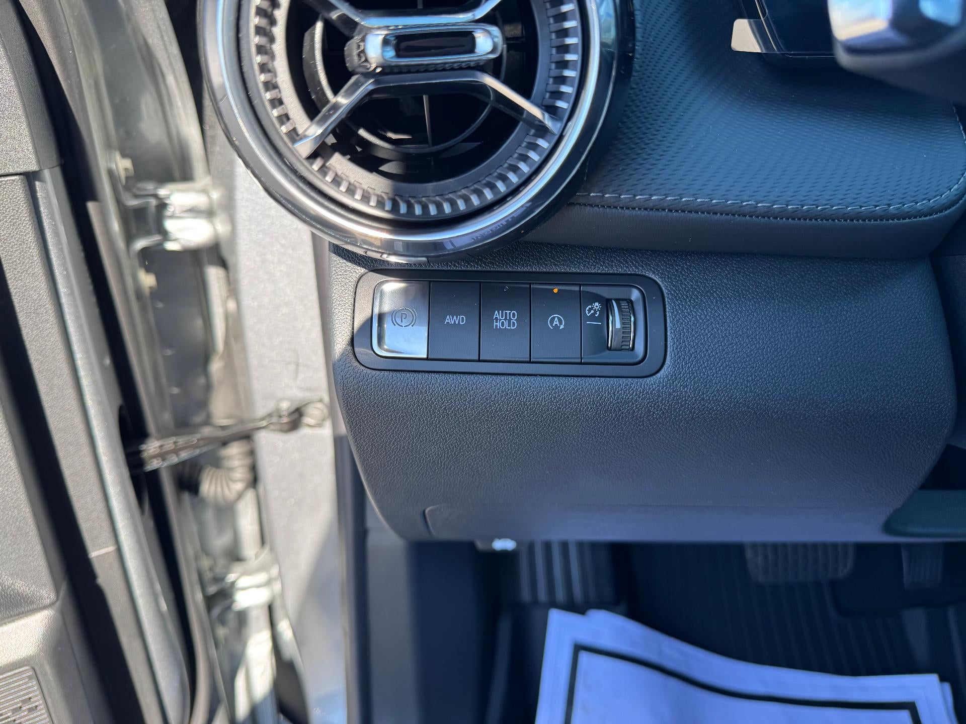 2026 Chevrolet Equinox LT / AWD / 1.5 TURBO / SURROUND VISION / ADAPTIVE CRUISE