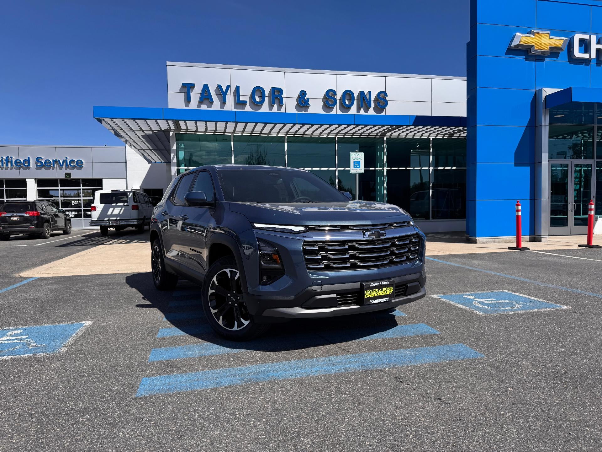 2026 Chevrolet Equinox LT / AWD / ADAPTIVE CRUISE / SURROUND VISION / POWER LIFTGATE