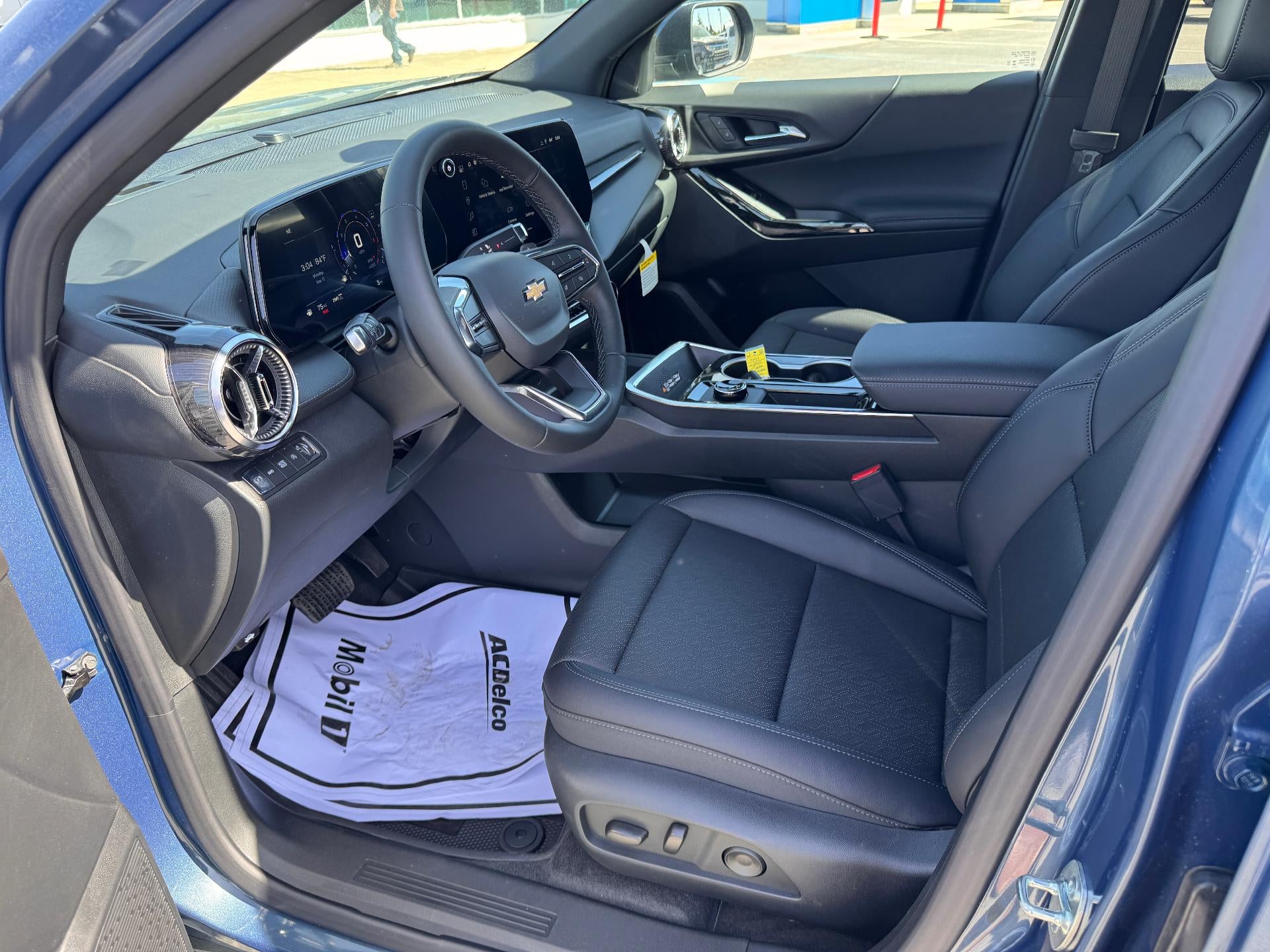 2026 Chevrolet Equinox LT / AWD / ADAPTIVE CRUISE / SURROUND VISION / POWER LIFTGATE