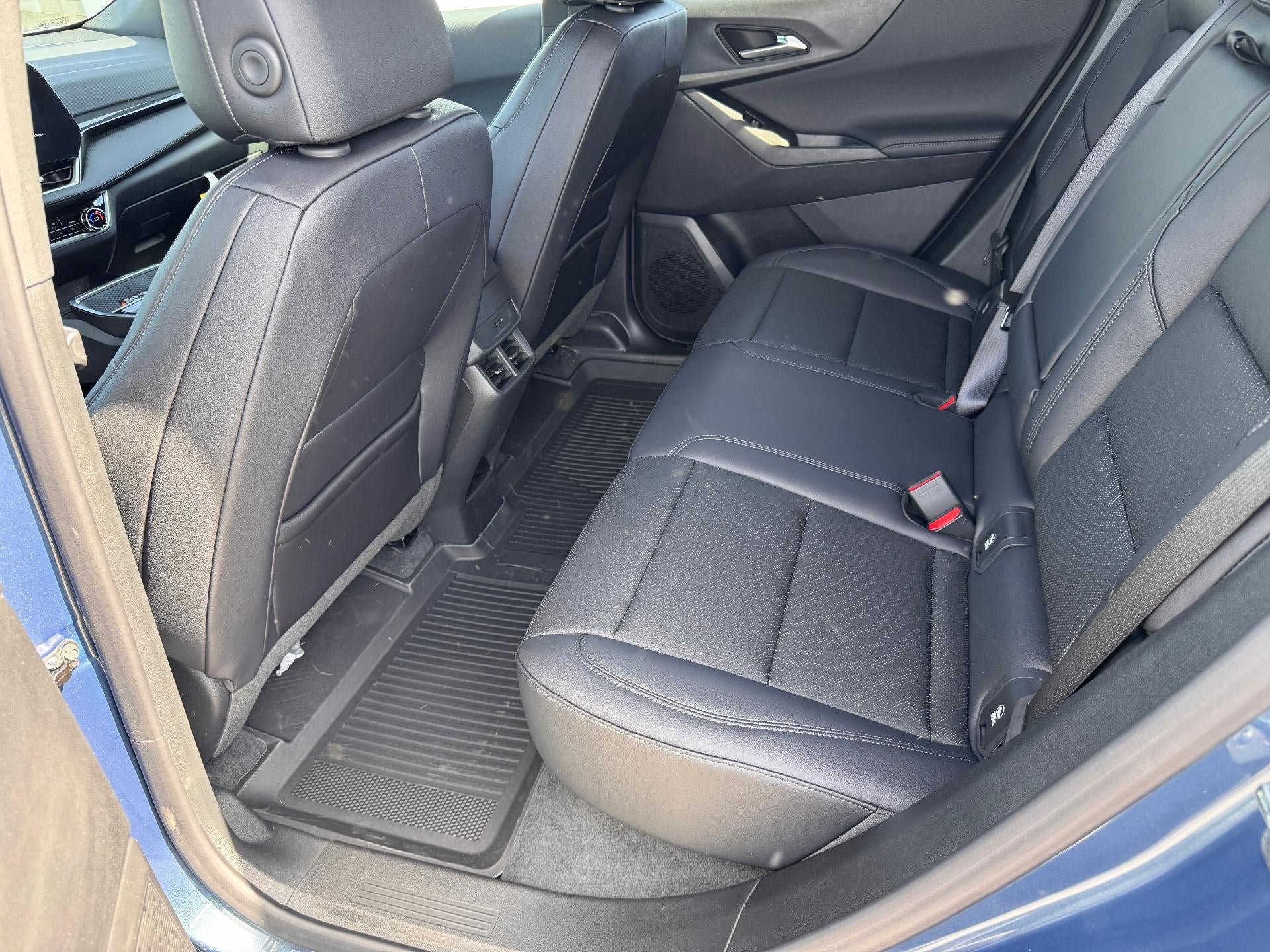 2026 Chevrolet Equinox LT / AWD / ADAPTIVE CRUISE / SURROUND VISION / POWER LIFTGATE
