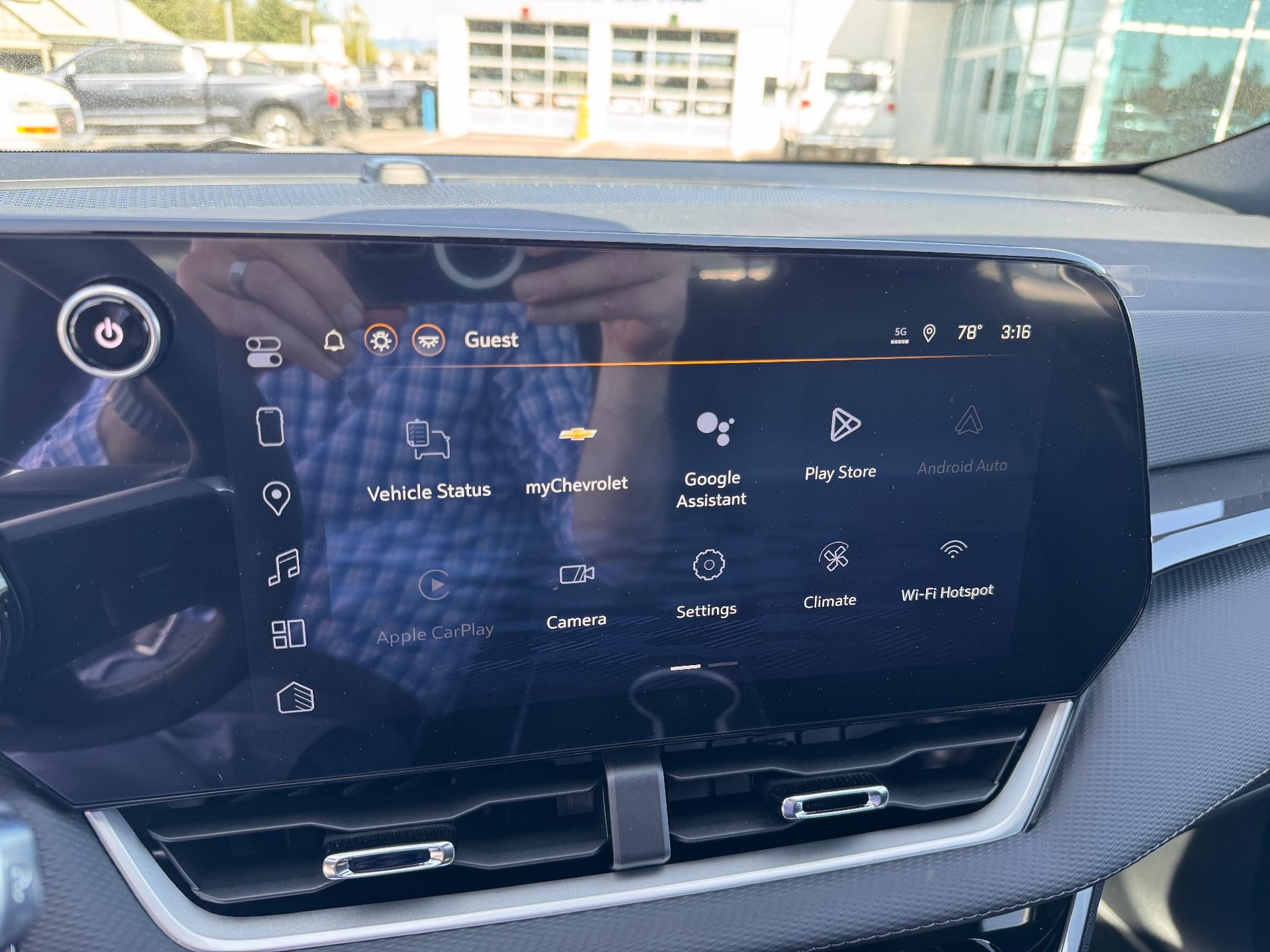 2026 Chevrolet Equinox LT / AWD / ADAPTIVE CRUISE / SURROUND VISION / POWER LIFTGATE