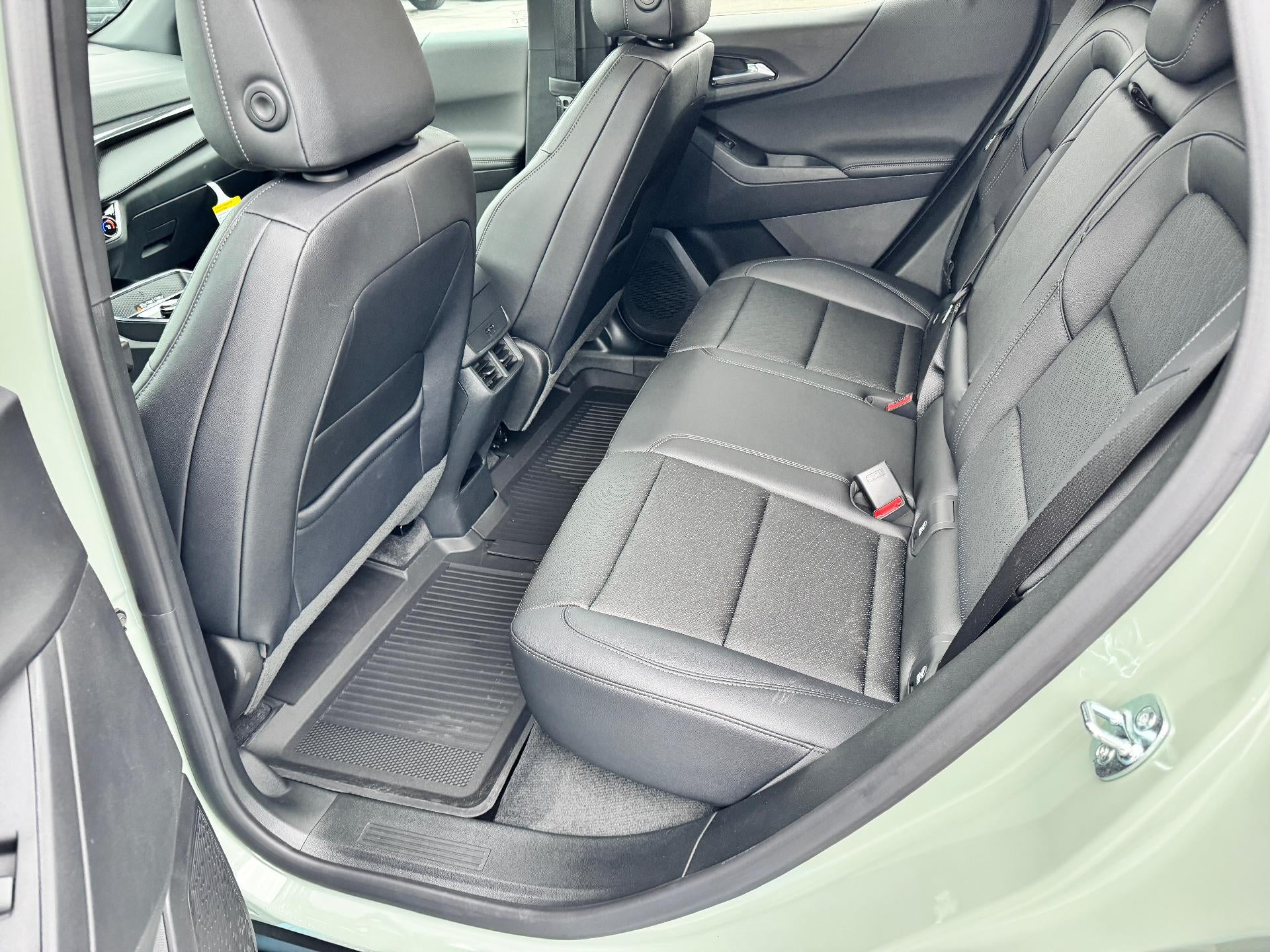 2026 Chevrolet Equinox LT / AWD / ADAPTIVE CRUISE / POWER GATE / HEATED SEATS