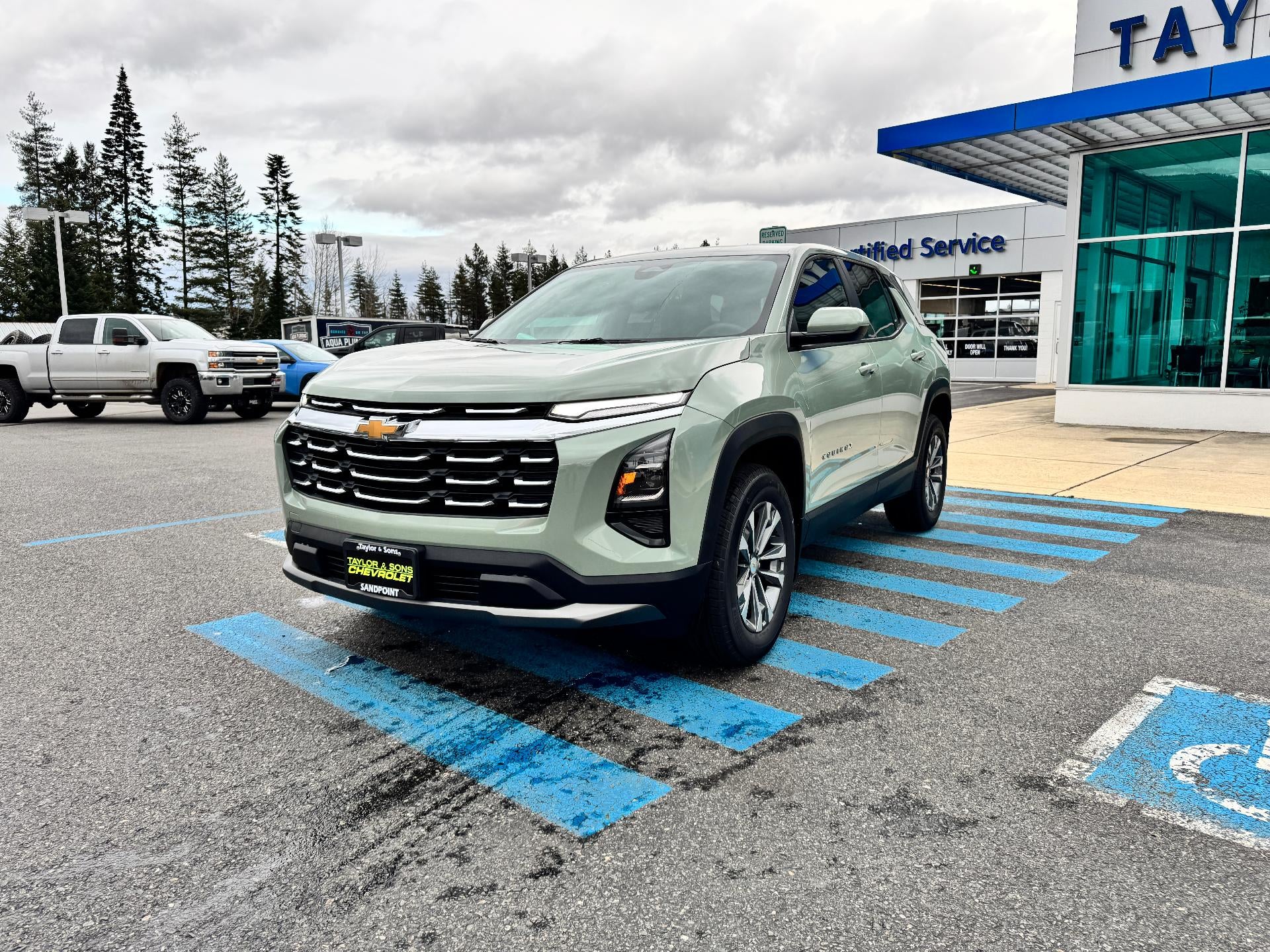 2026 Chevrolet Equinox LT / AWD / ADAPTIVE CRUISE / POWER GATE / HEATED SEATS