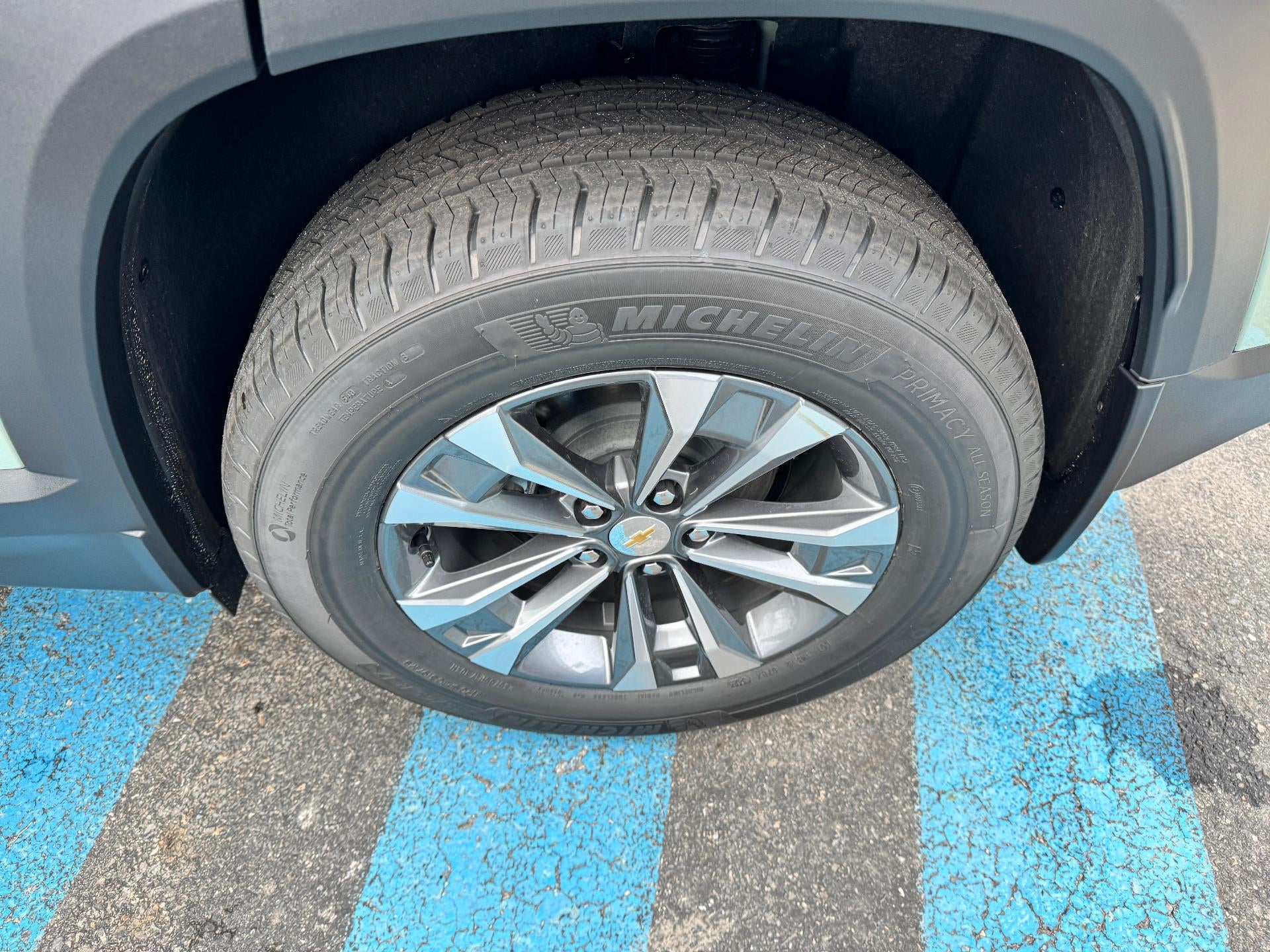 2026 Chevrolet Equinox LT / AWD / ADAPTIVE CRUISE / POWER GATE / HEATED SEATS