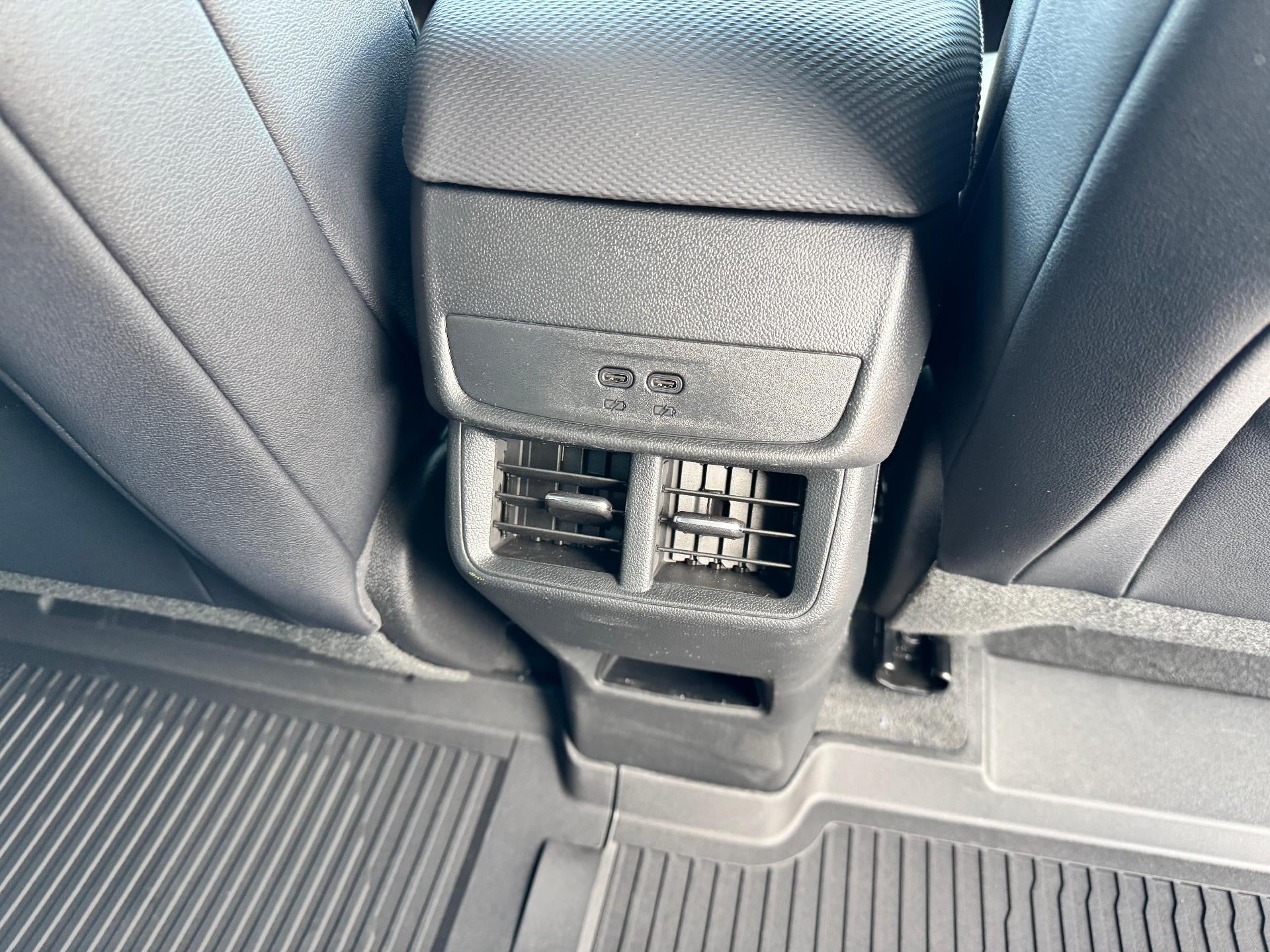 2026 Chevrolet Equinox LT / AWD / MIDNIGHT PCKG / SURROUND VISION / ADAPTIVE CRUISE